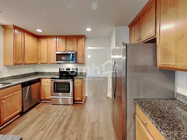 Building Photo - 7673 Natalie Commons Dr