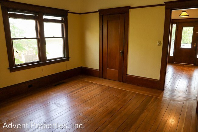 Foto del edificio - 5737-5739 Hermann St