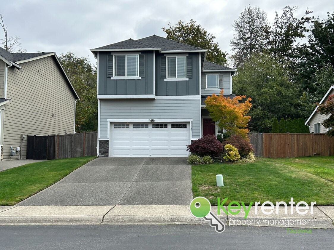 Captivating Puyallup Multilevel 4Bed/2.5B... House Rental in