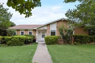 Building Photo - 10547 Black Walnut Dr