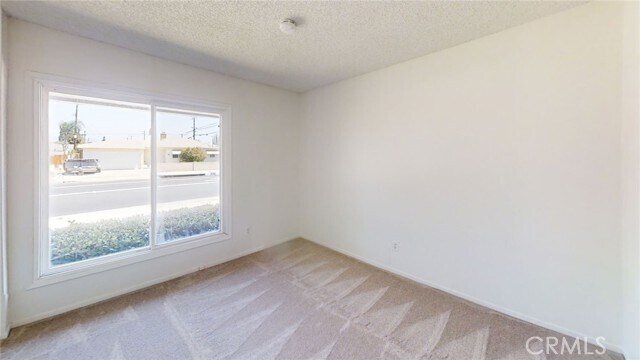 Foto del edificio - 880 S Yorba St