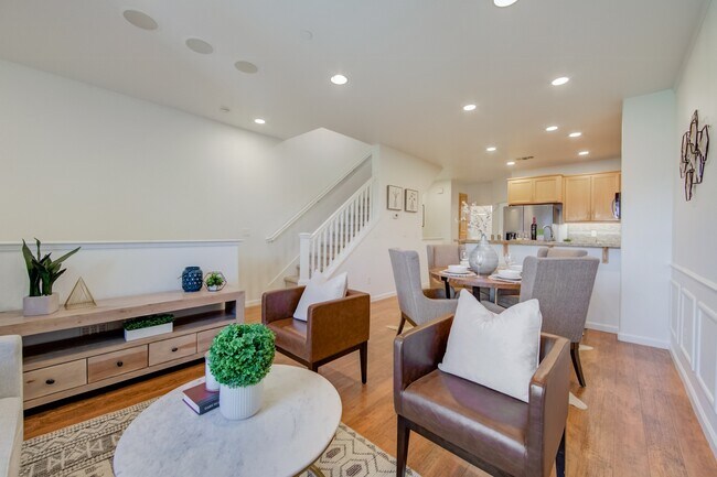 Building Photo - 1807 Trailside Cir