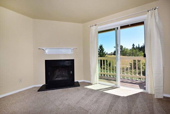 Building Photo - 12604 SE 110th Ct