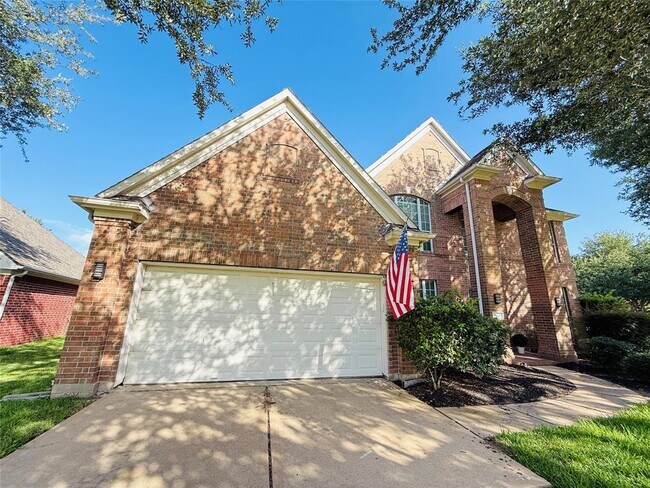 Foto del edificio - 2110 Winding Springs Dr
