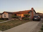 Primary Photo - 3 br, 1 bath House - 356 Tognazzini Avenue...