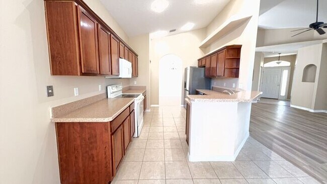 Building Photo - Rivergate at Palm Coast