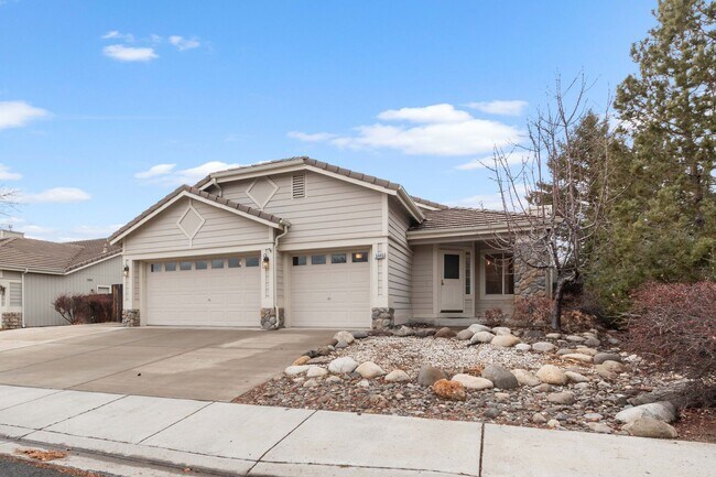 Building Photo - Beautiful Sparks home with views in The Vi...