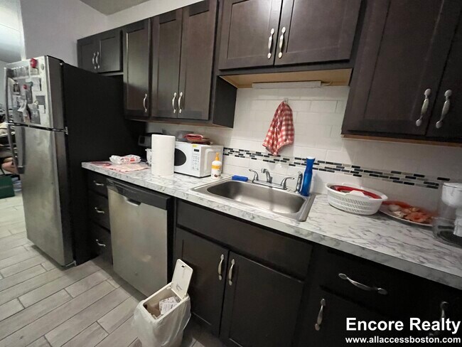 Foto del edificio - 80 Gardner St