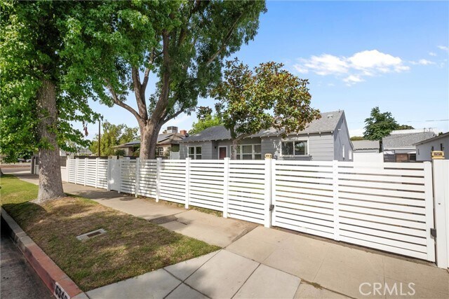 Building Photo - 6348 Beeman Ave