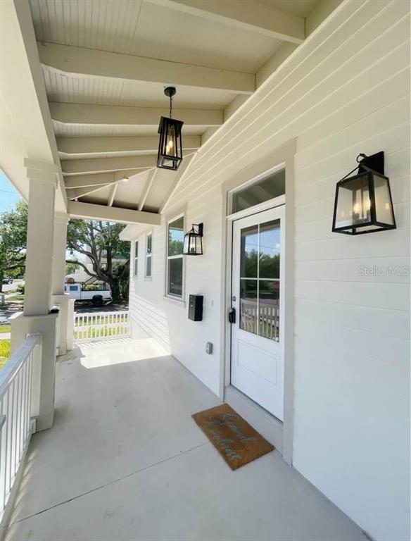 Building Photo - 1299 5th St S