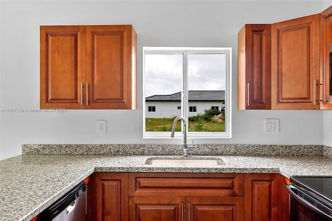 Foto del edificio - 24062 SW 116th Ct