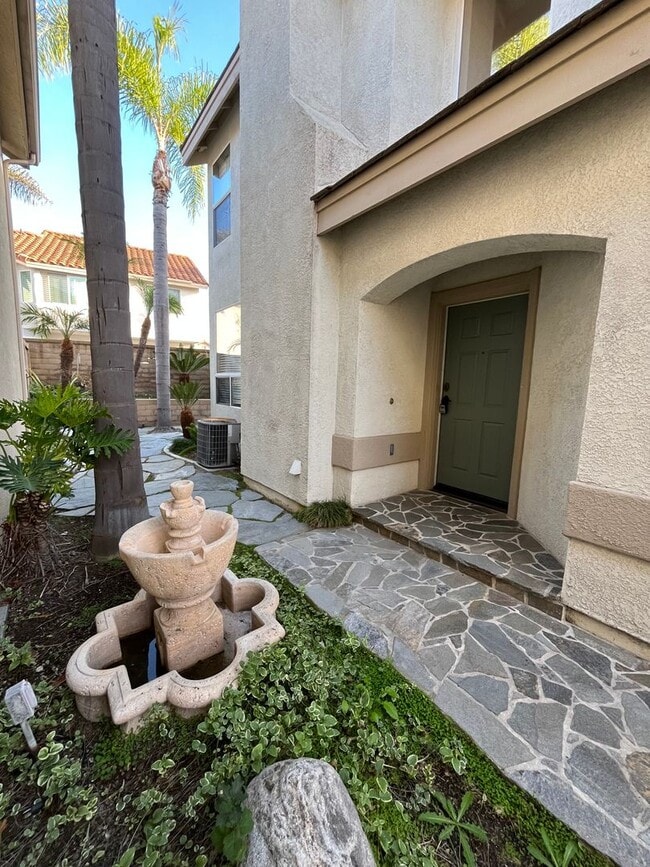 Photo - LOVELY 2 STORY DETACHED HOME WITH LARGE LOFT, DIRECT ACCESS 2 CAR GARAGE