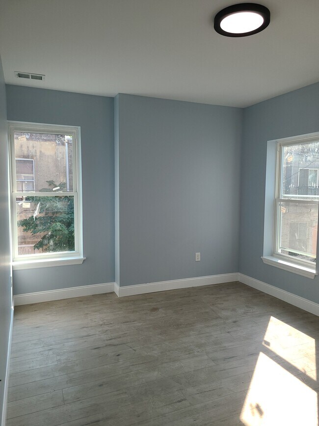 1412 S 23rd St, Philadelphia, PA 19146 Apartments in Philadelphia, PA