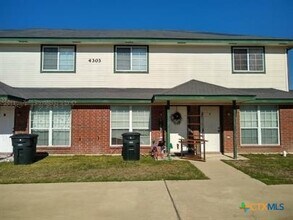 Building Photo - 4303 Abigail Dr