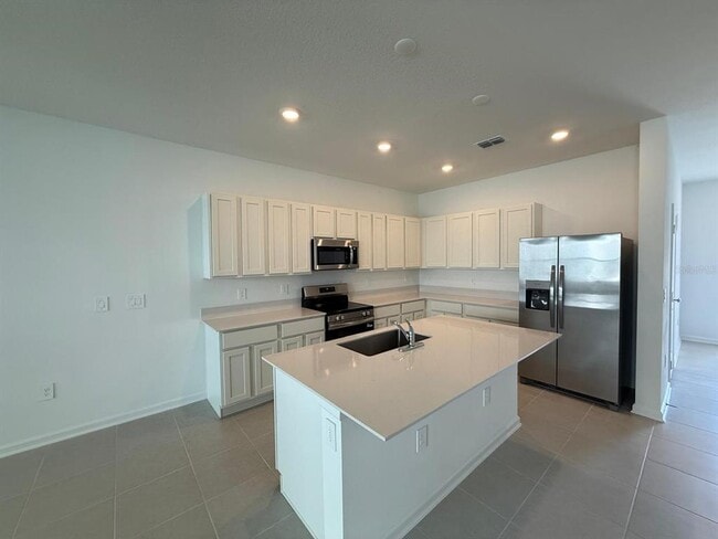 Foto del edificio - 2665 Bevel Ln