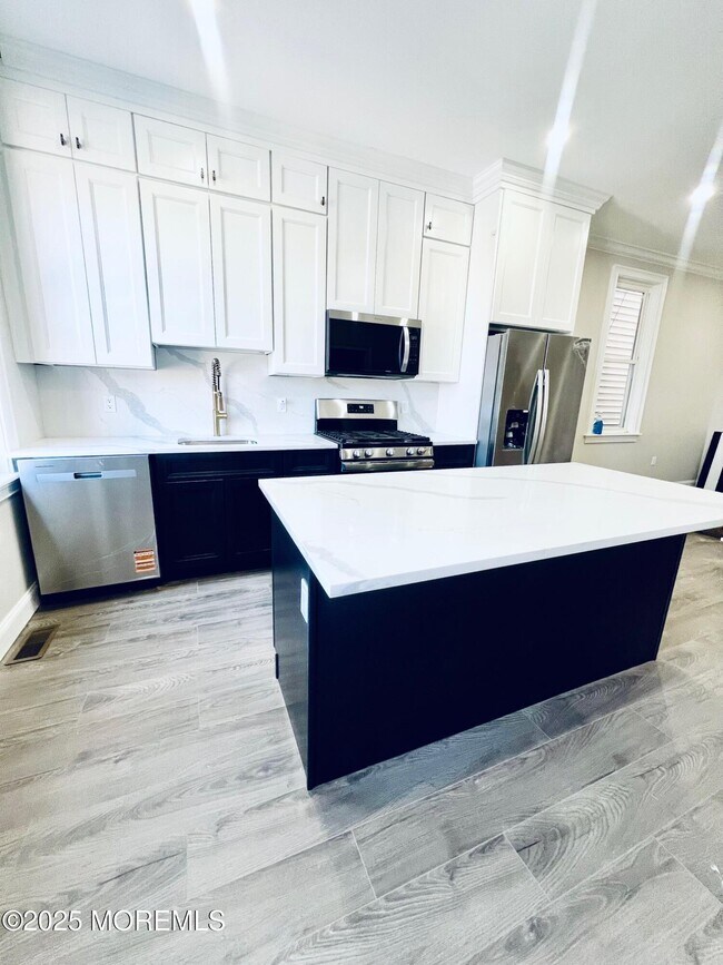 Foto del edificio - 3136 Summit Ave