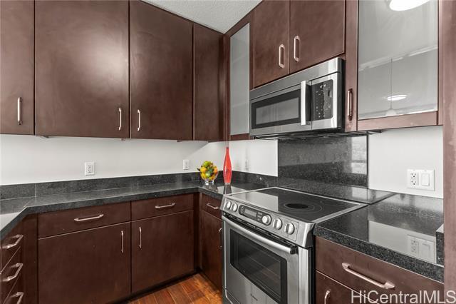 Foto del edificio - 1189 Waimanu St