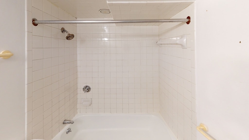 Foto del edificio - 96 Sheridan St