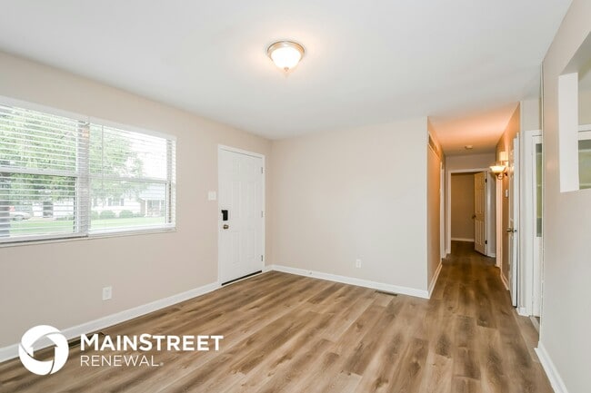 Building Photo - 1126 Airglades Dr