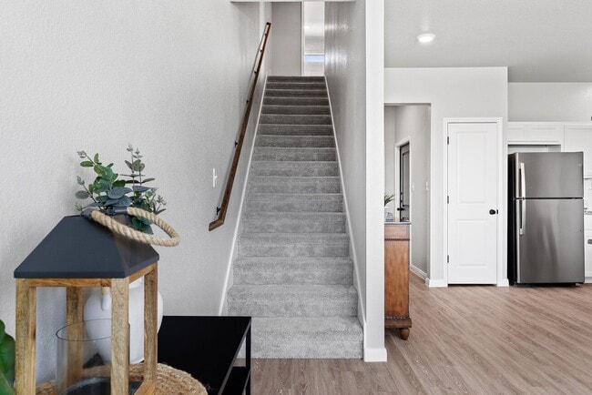 Building Photo - Contact Green Oak Property Management at 254-677-8120 and ask about our August Special!