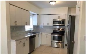 Primary Photo - 3 br, 2 bath House - 362 E Dayton Cir