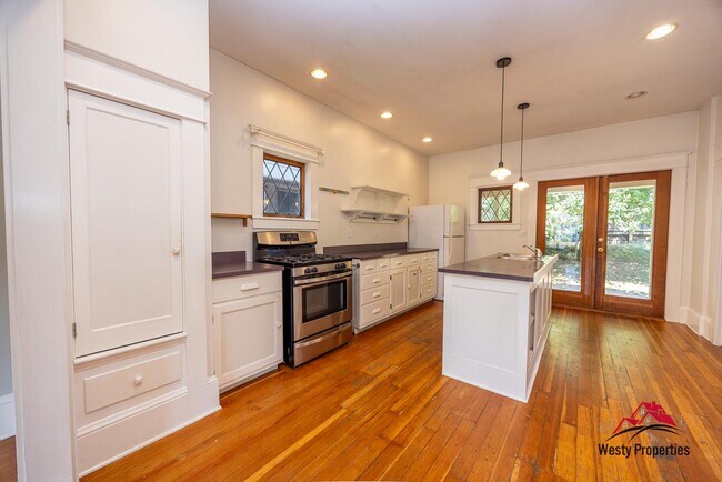 Foto del edificio - 2445 SE Belmont St