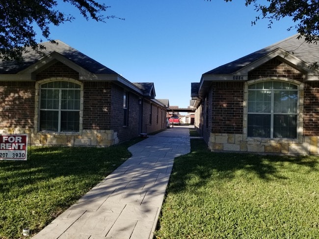 Building Photo - 3607 W Faith Hill St