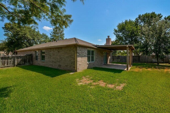 Building Photo - 17231 S Summit Canyon Dr