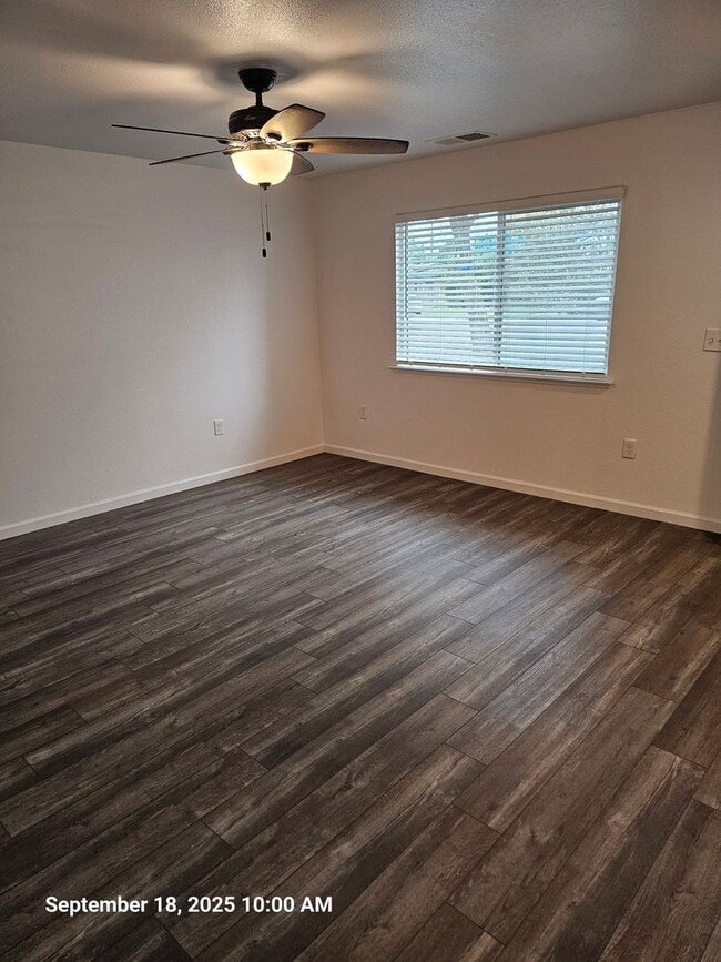 Building Photo - 4347 W Monte Vista Ave