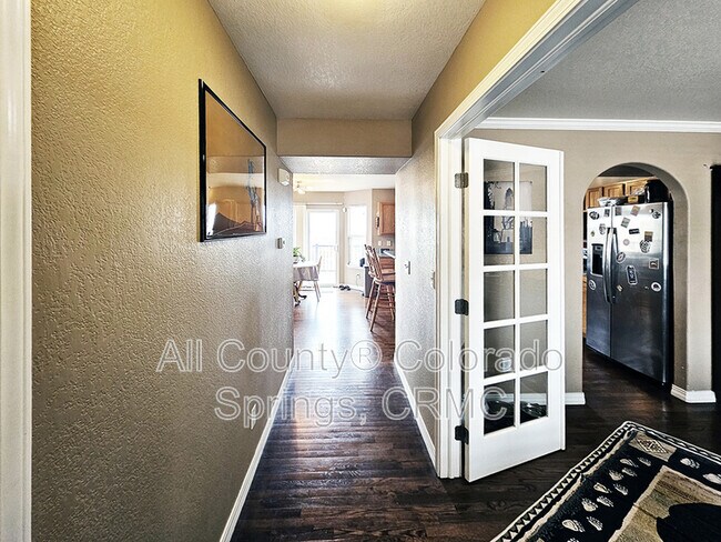 Photo - 447 Pickaxe Terrace House