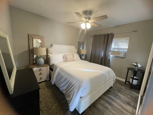 Bedroom 2 - 102 S Helberta Ave
