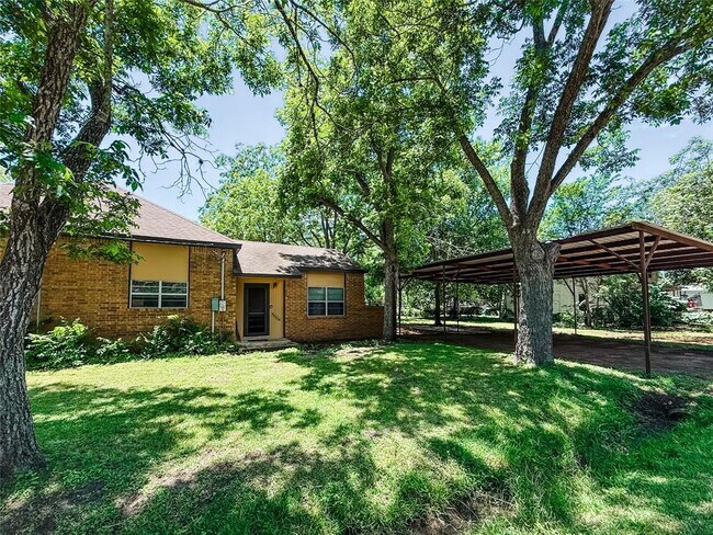 Foto del edificio - 102 Besch Wilburn Ln