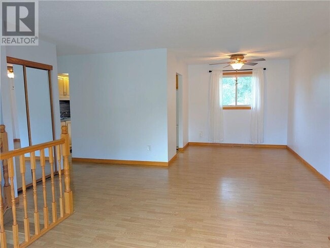 Building Photo - 4419 Dugas St