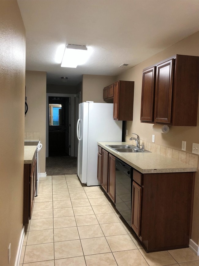 Building Photo - 8854 W Candleston Ct