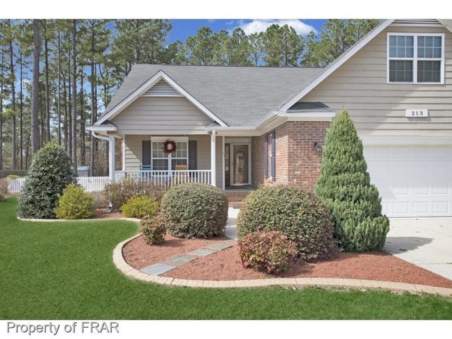 Building Photo - 213 Stone Cross