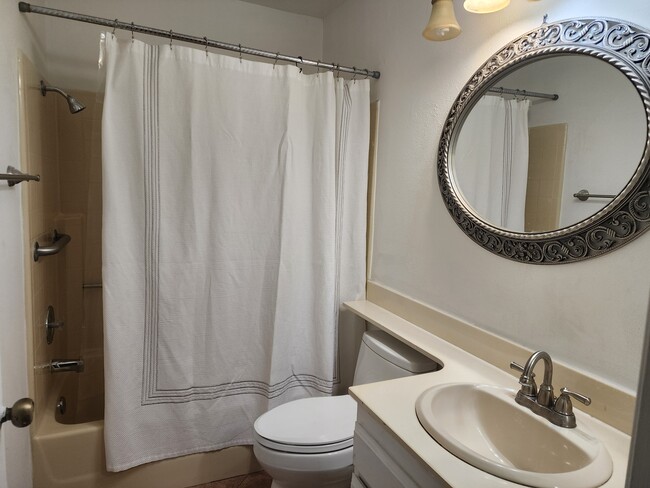 Building Photo - 13272 Salmon River Rd