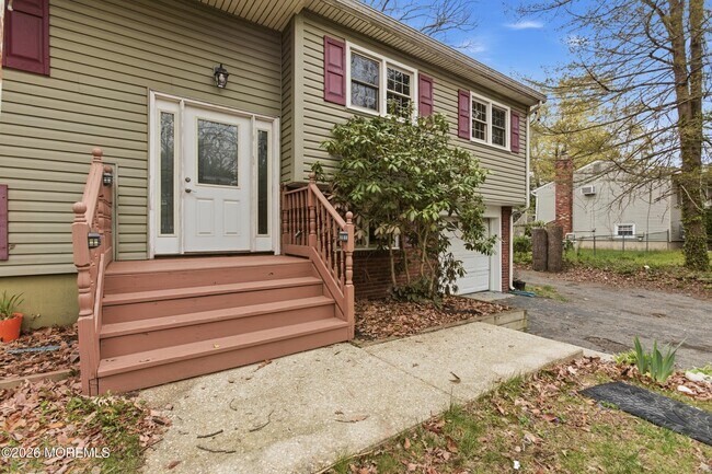 Foto del edificio - 536 River Dr