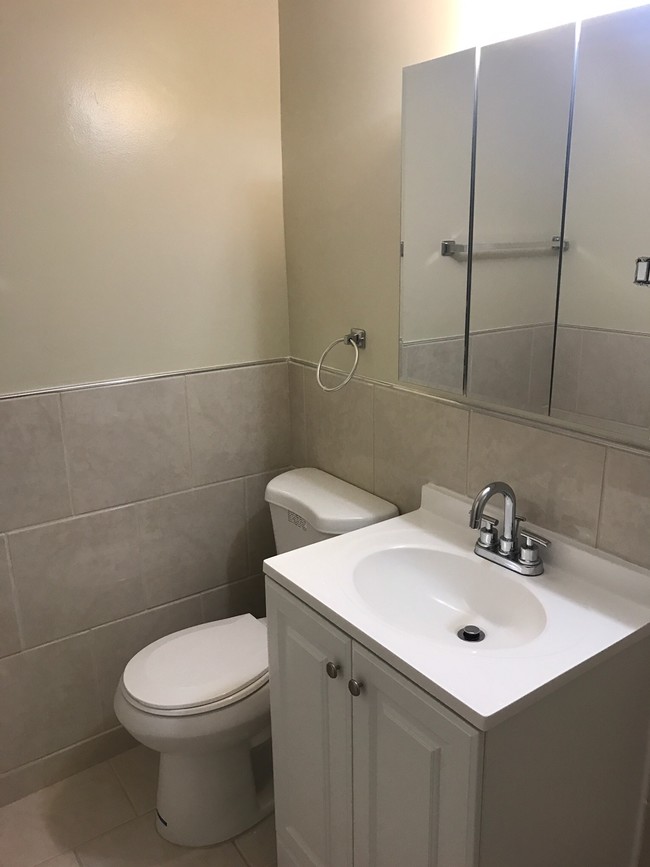 Foto del edificio - 3410 17th St NW