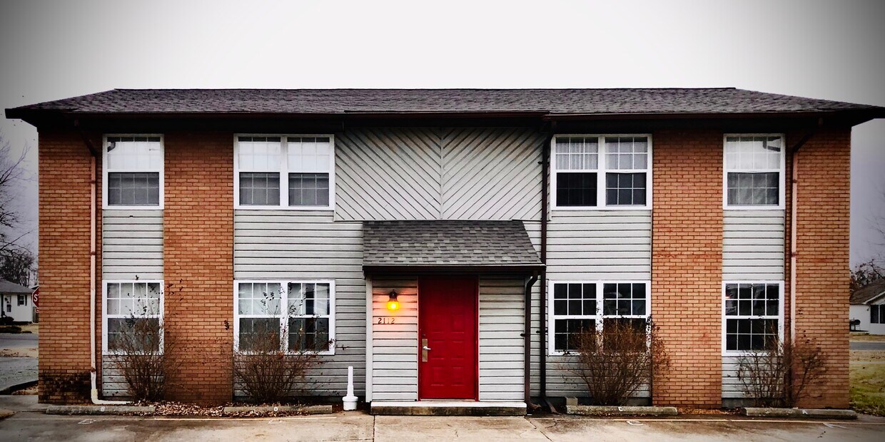 2112 Melanie Ln, Marion, IL 62959 Apartments in Marion, IL