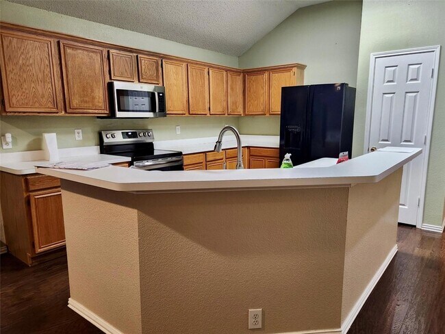 Foto del edificio - 1505 Fairfield Ct