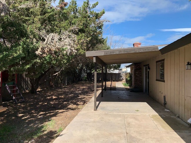 Building Photo - 3 br, 2 bath House - 10648 Hwy 41