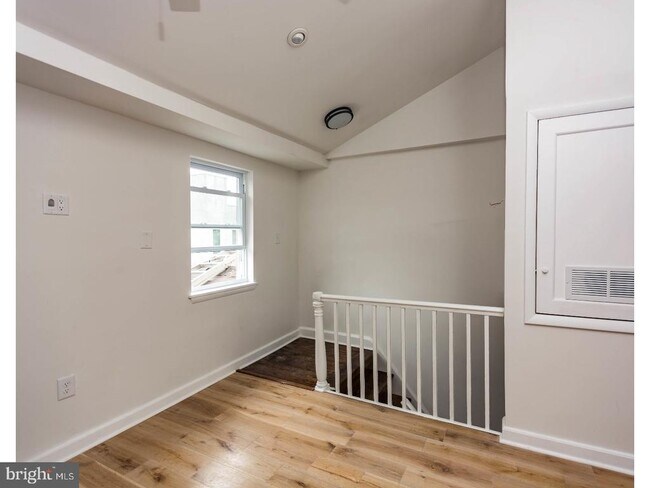 Foto del edificio - 1243 N 2nd St