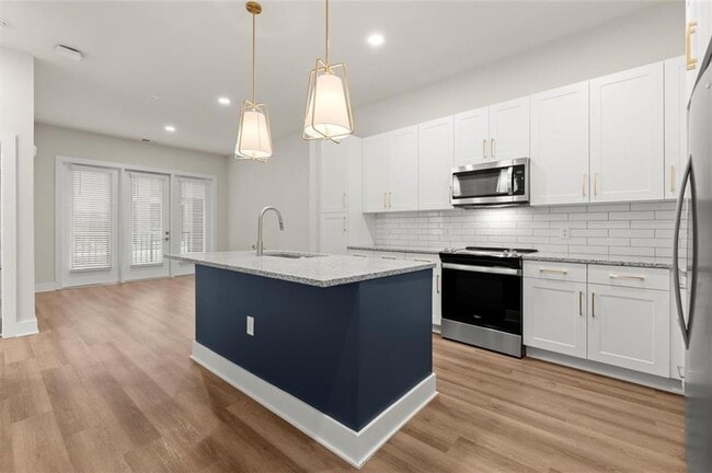 Building Photo - 2648 Sandy Plains Rd