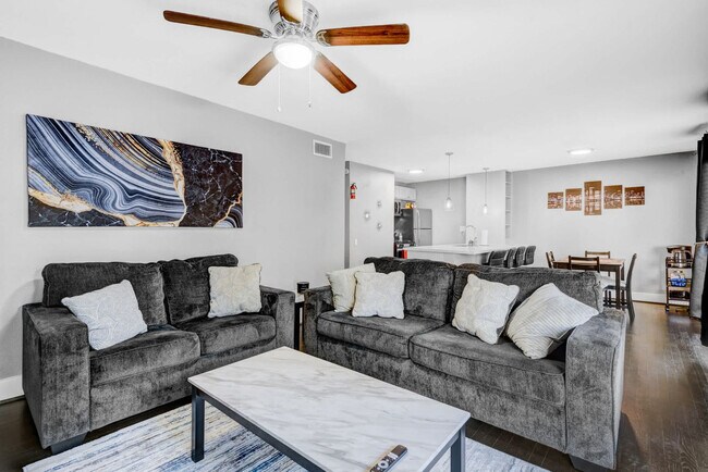 Foto del edificio - 2216 Hazard St