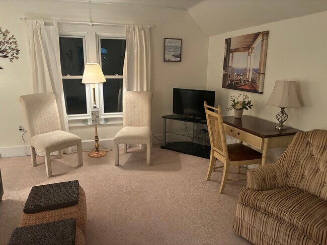 Foto del edificio - 515 Lions Park Dr