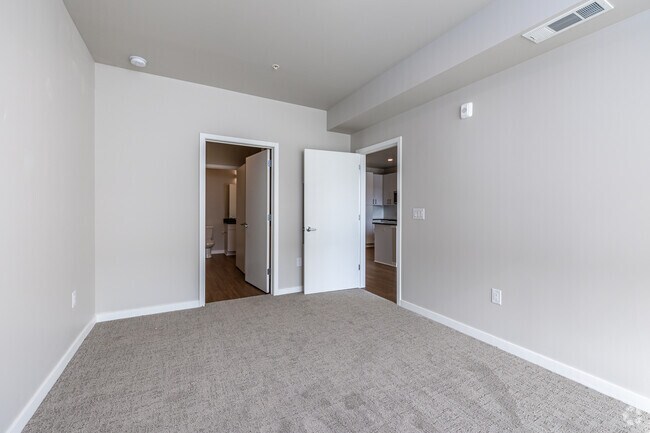 1BR, 1BA_Breen - 719 SF - Darby at Briarcliff