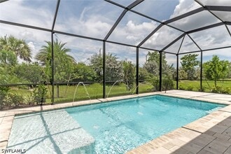 Building Photo - 14586 Tropical Dr