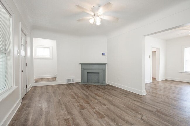 Foto del edificio - 1224 E 175th St