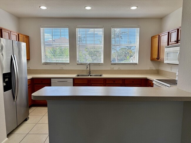 Building Photo - 870 Marina Del Ray Ln