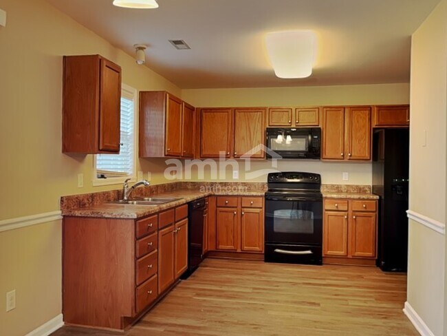 Foto del edificio - 4030 Tarrant Trace Cir